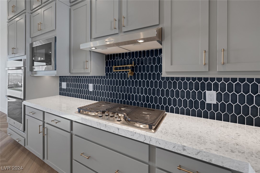 2230 Pigeon Hawk Street