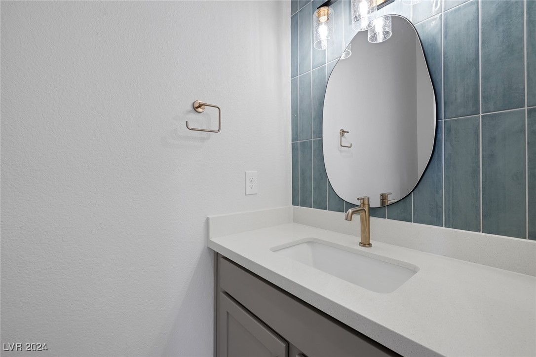 2230 Pigeon Hawk Street