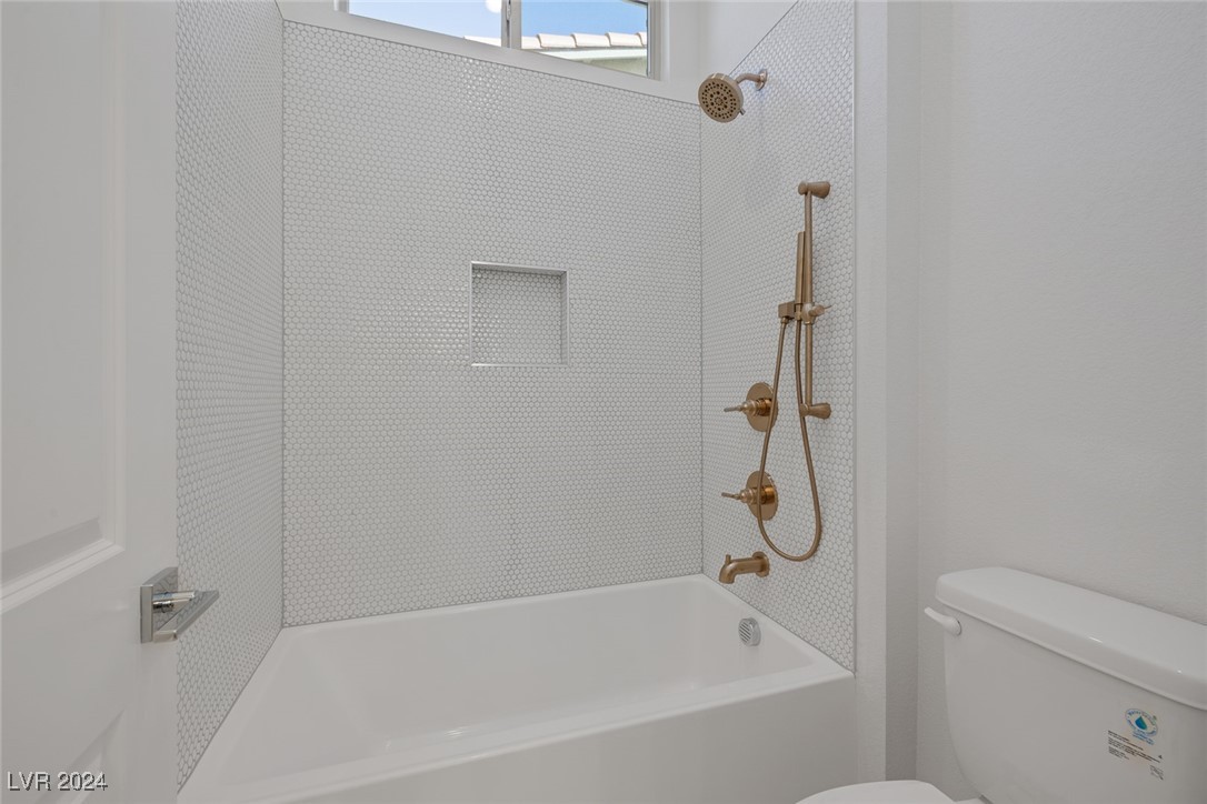 2230 Pigeon Hawk Street