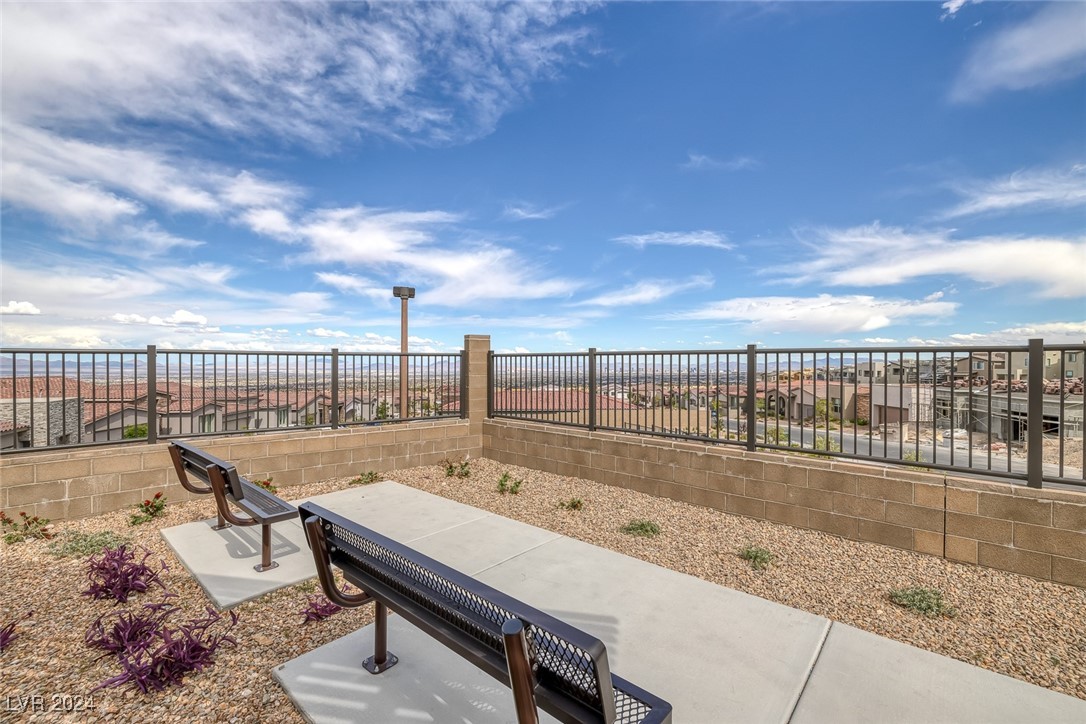 2230 Pigeon Hawk Street