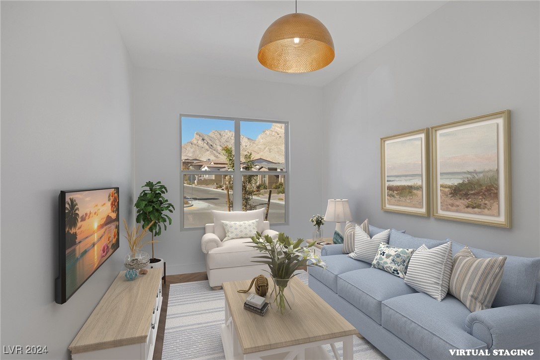 2230 Pigeon Hawk Street