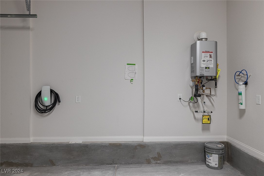 2230 Pigeon Hawk Street