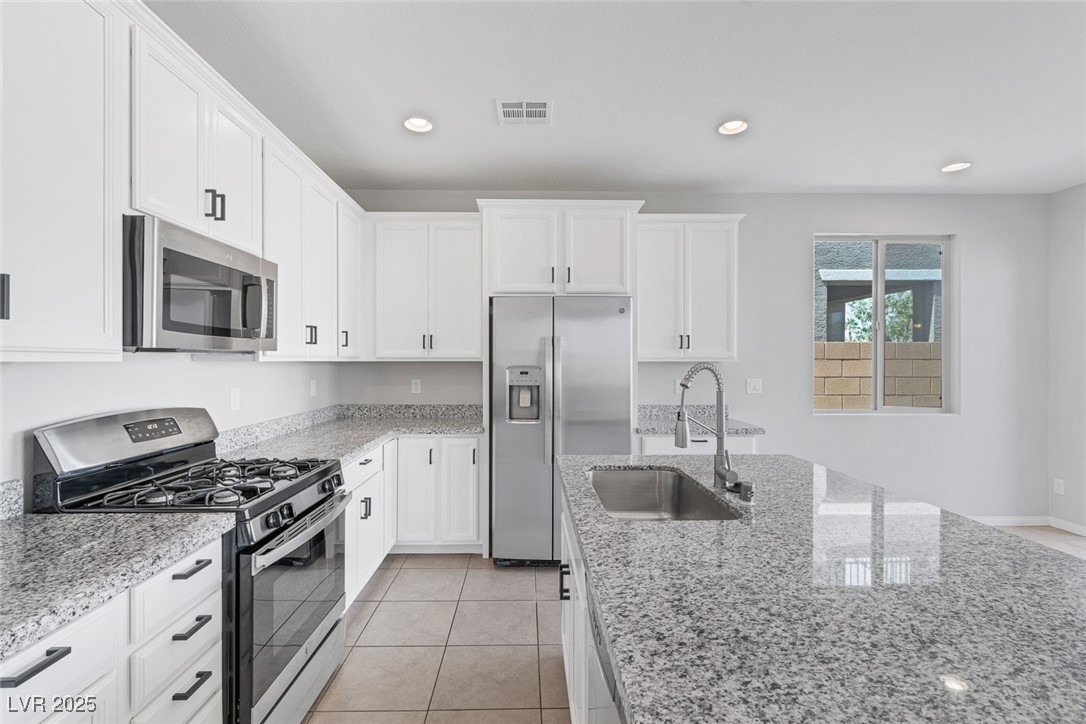6276 Desert Orchid Way
