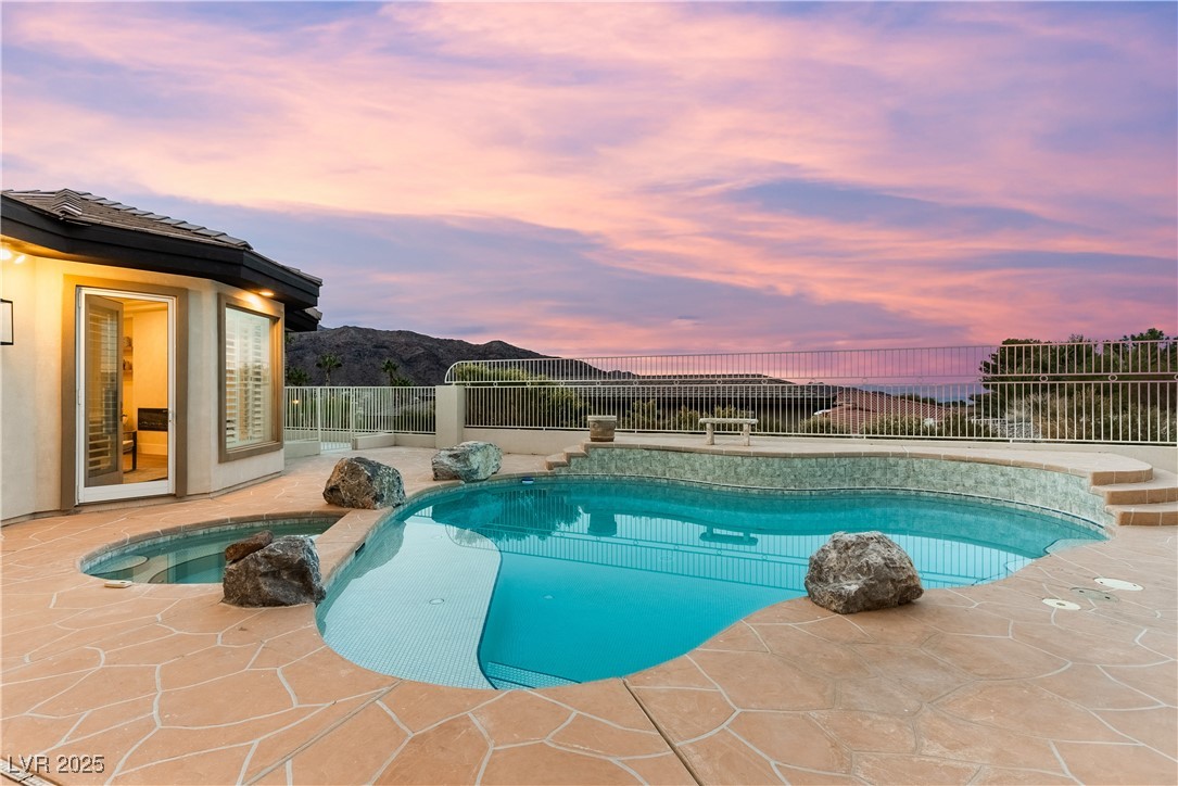 211 Granite Court