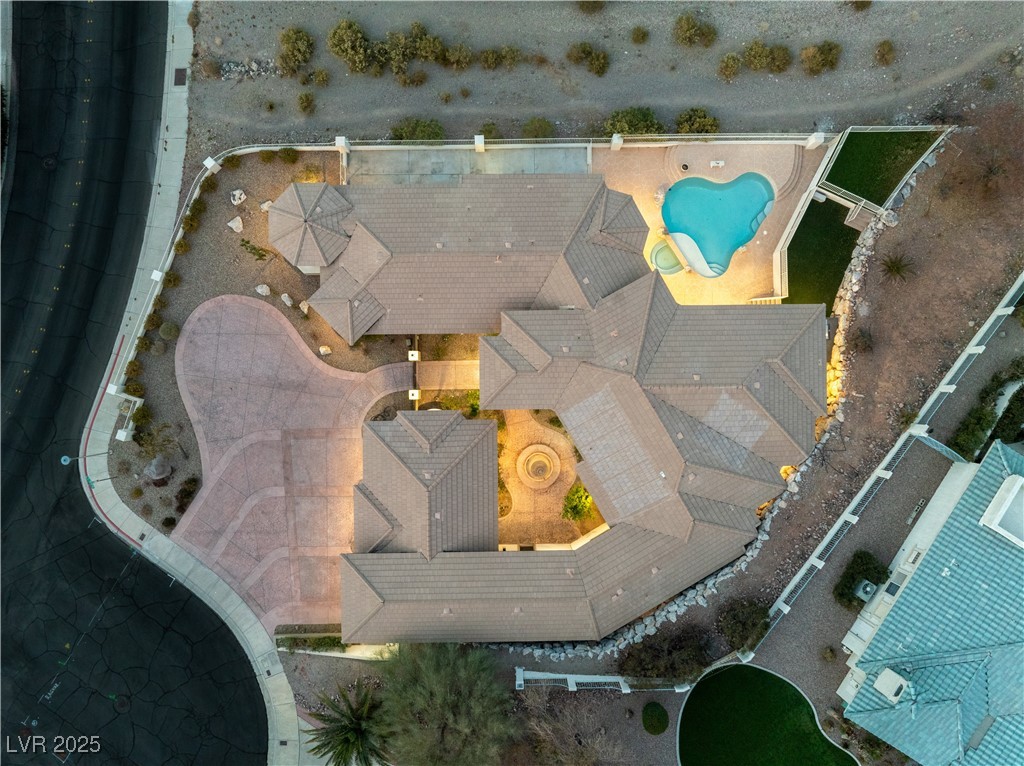 211 Granite Court