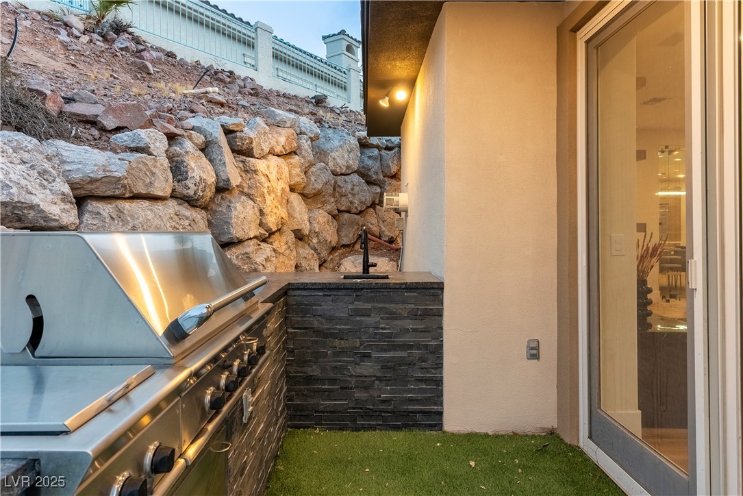 211 Granite Court