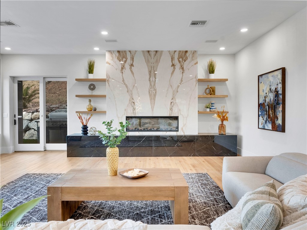 211 Granite Court
