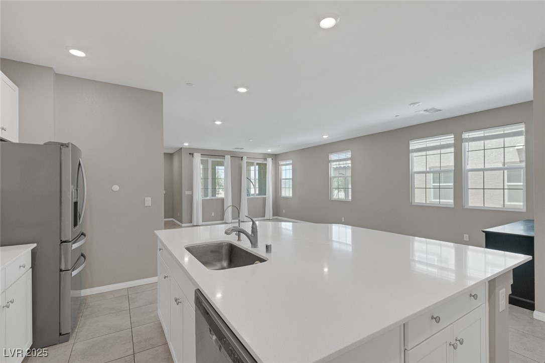 3220 Palindrome Avenue