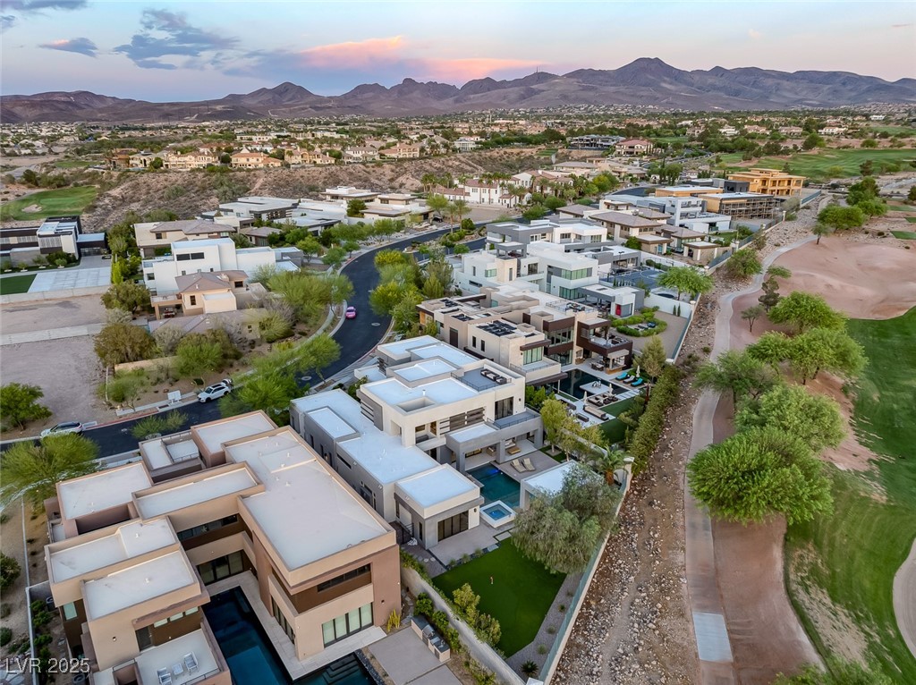 1337 Villa Barolo Avenue