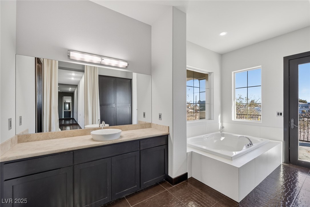 8480 Via De Bellasidra Court