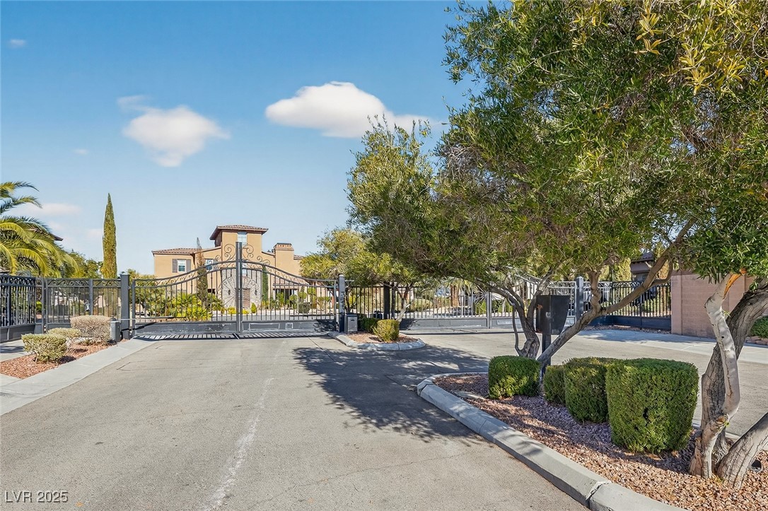 8480 Via De Bellasidra Court