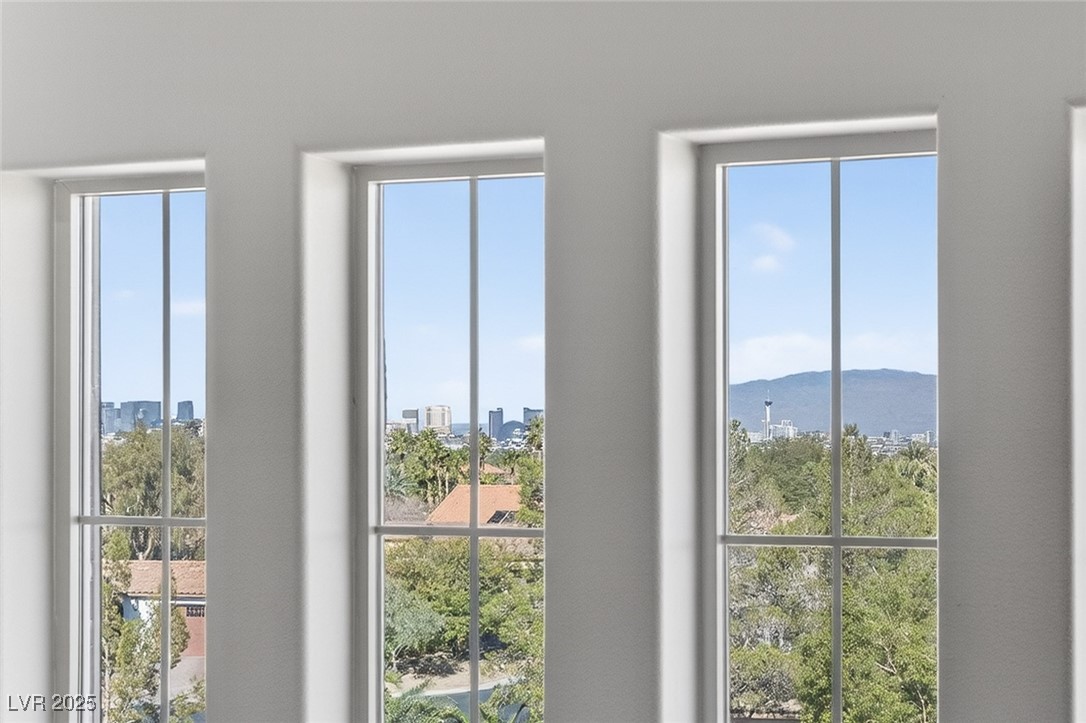 8480 Via De Bellasidra Court