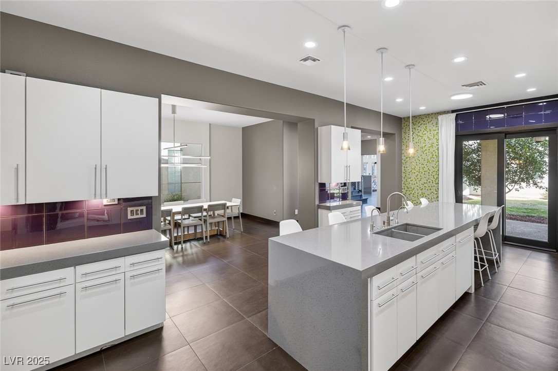 8480 Via De Bellasidra Court