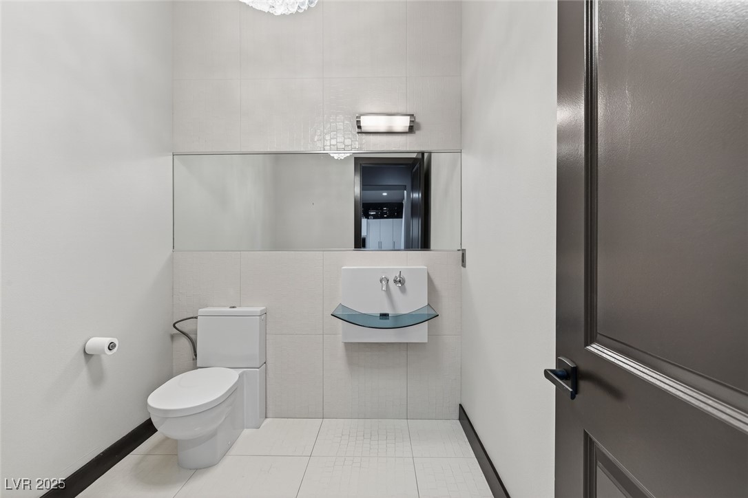 8480 Via De Bellasidra Court