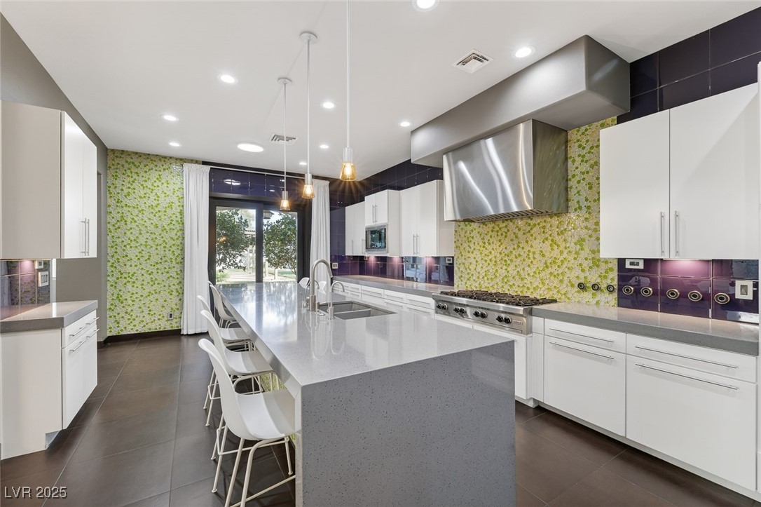 8480 Via De Bellasidra Court