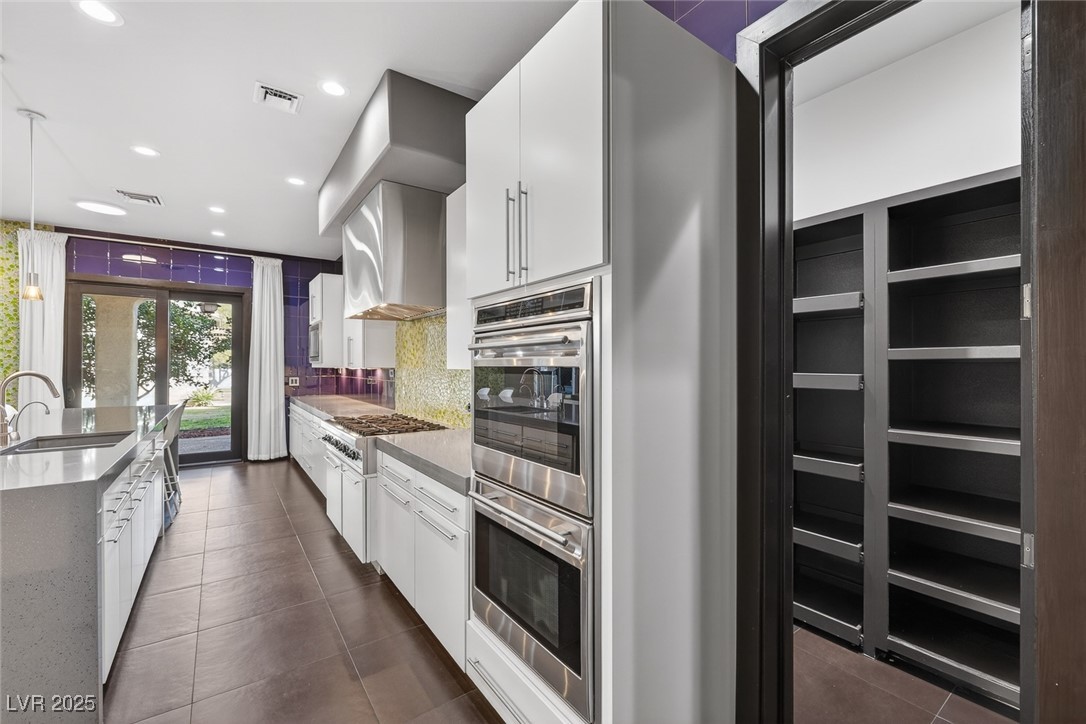 8480 Via De Bellasidra Court