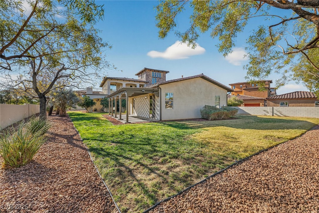 8480 Via De Bellasidra Court