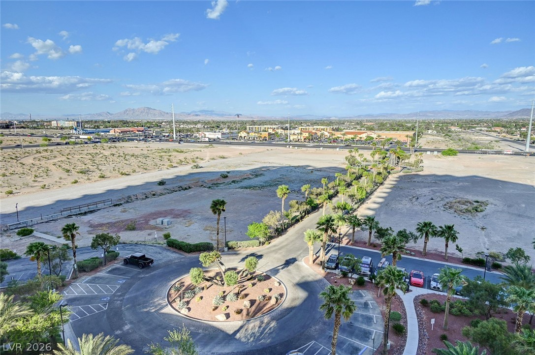 8255 Las Vegas Boulevard 813