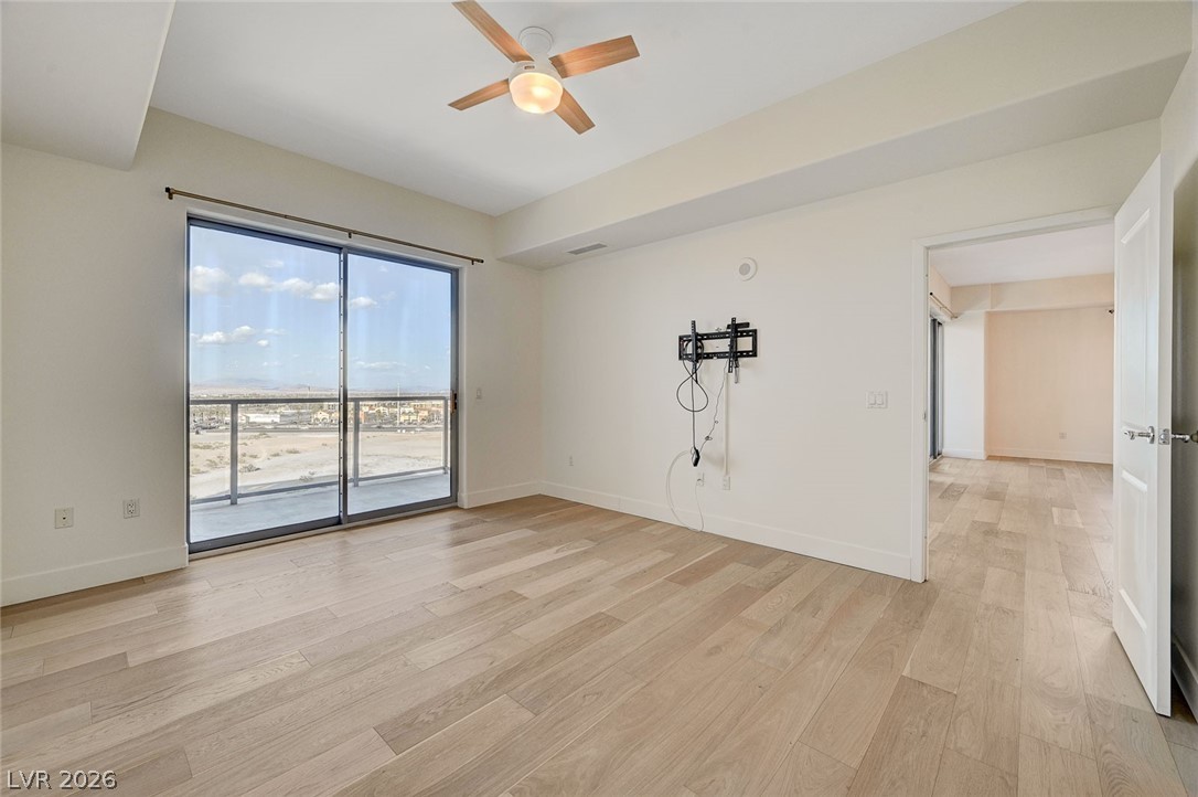 8255 Las Vegas Boulevard 813