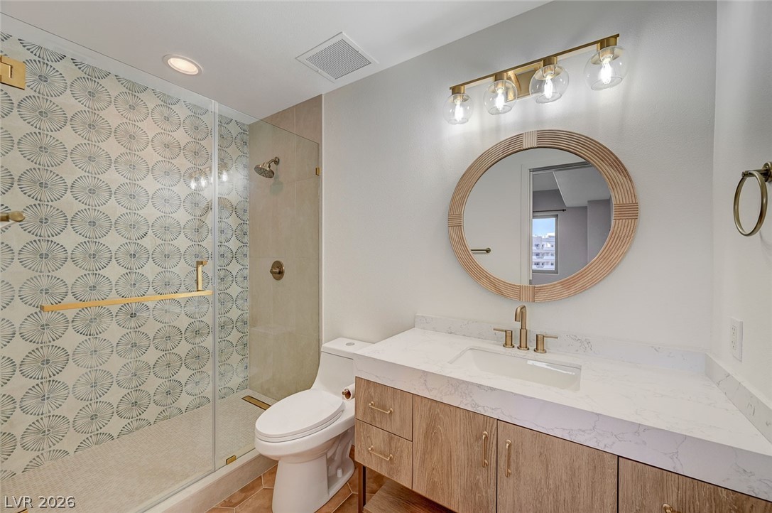 8255 Las Vegas Boulevard 813