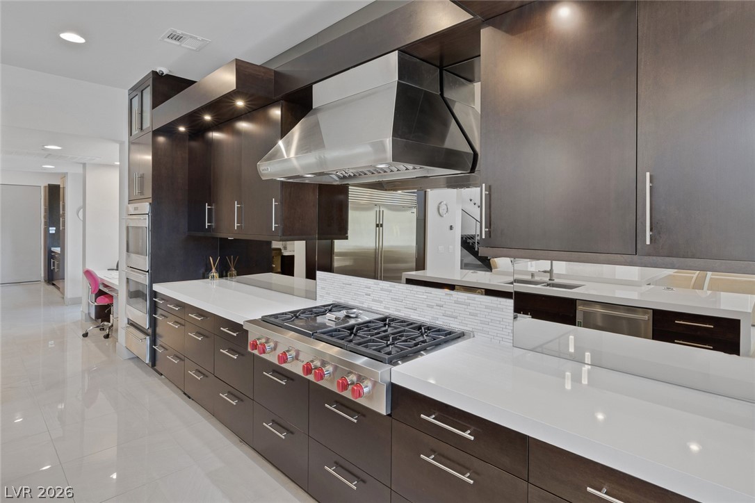 1337 Villa Barolo Avenue