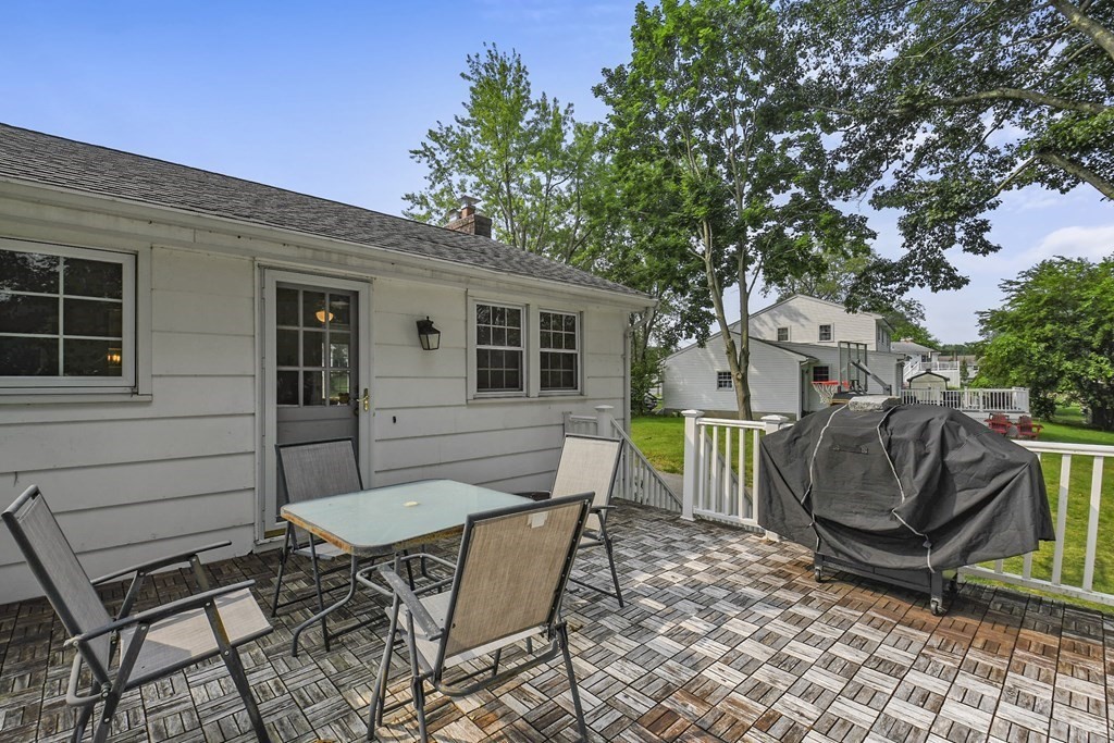 15 Whippoorwill Drive