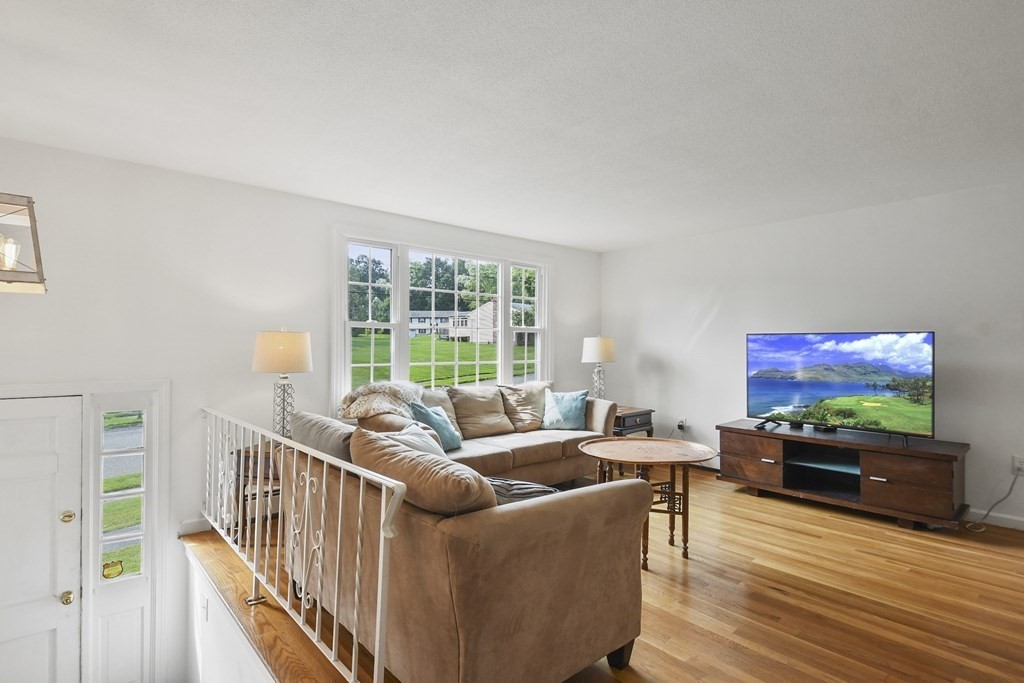 15 Whippoorwill Drive