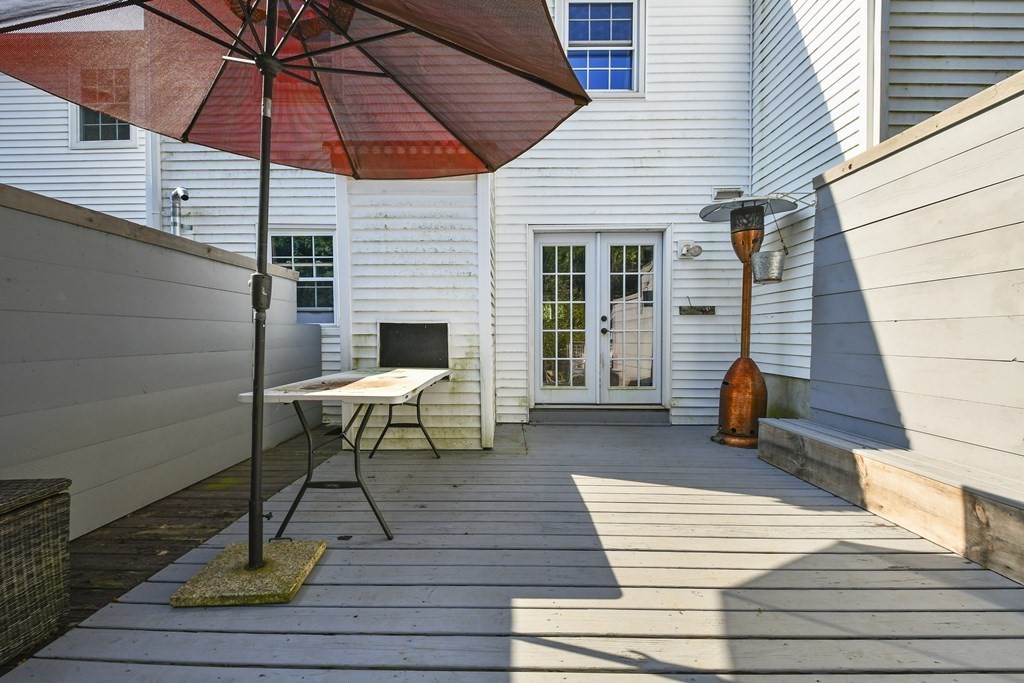 38 Warebrook Village