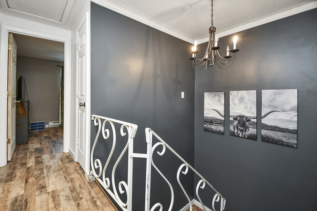 38 Warebrook Village