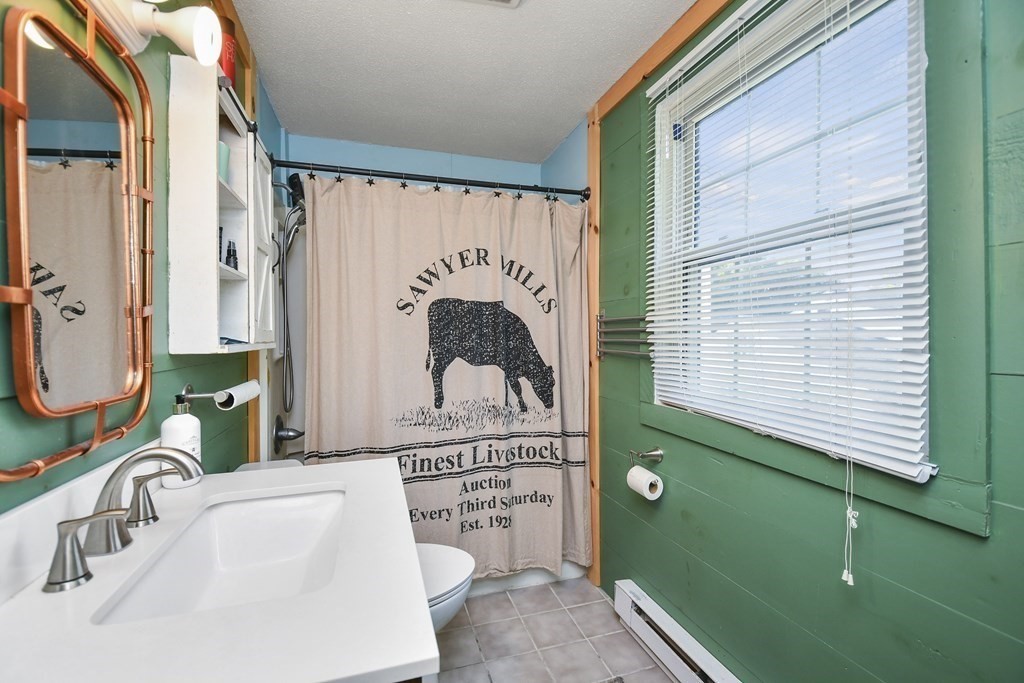38 Warebrook Village