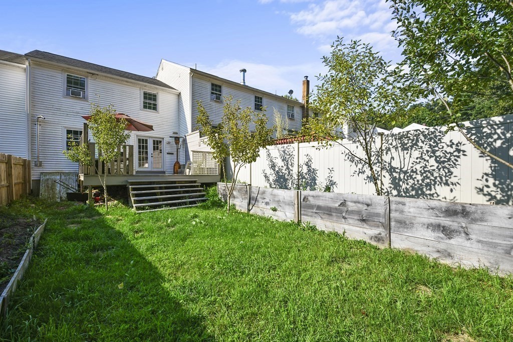 38 Warebrook Village