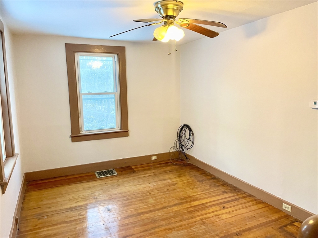 44 Manning Rd