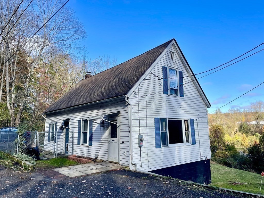44 Manning Rd
