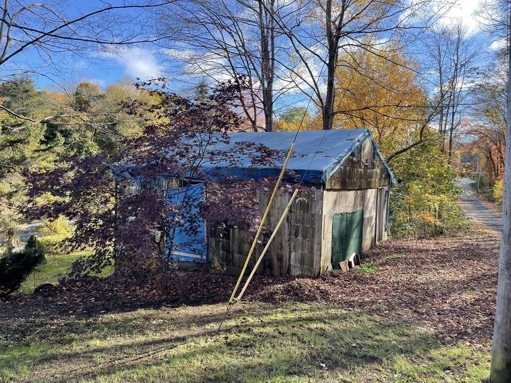 44 Manning Rd