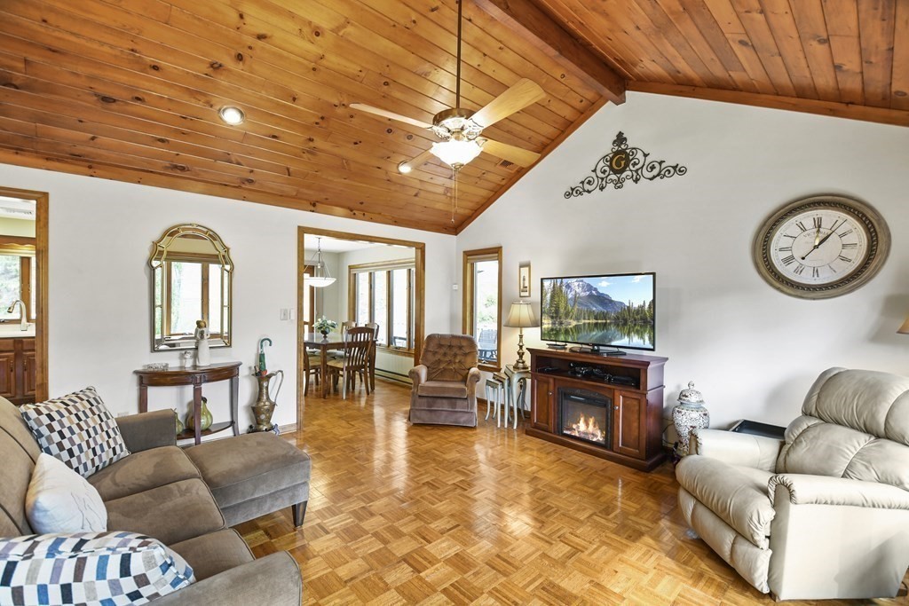 152 Brentwood Drive