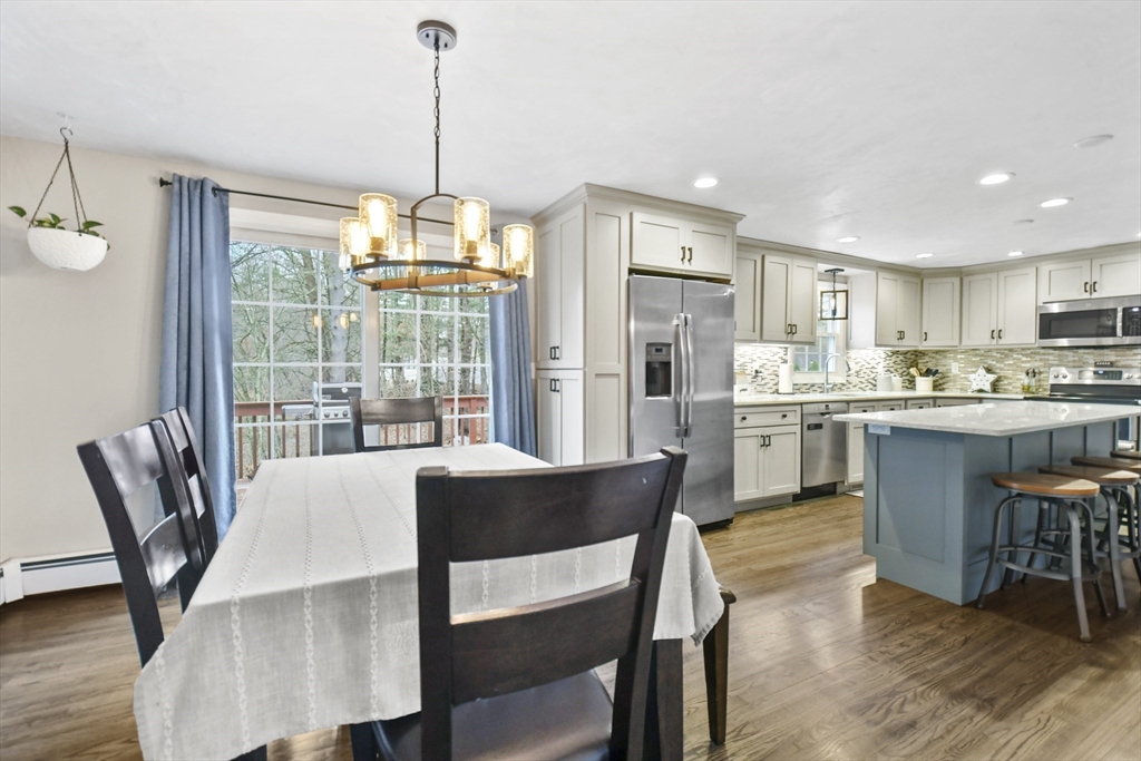 10 Lambert Cir