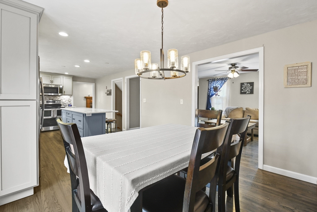 10 Lambert Cir