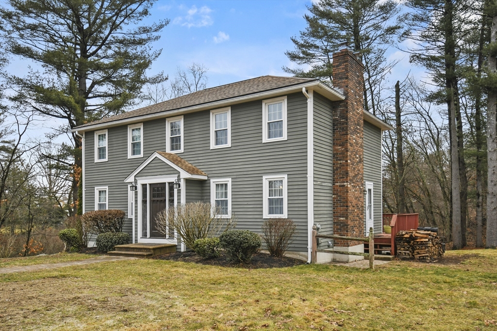 10 Lambert Cir