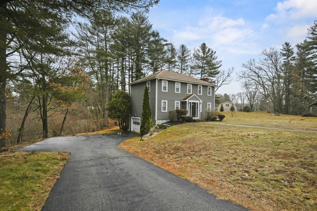 10 Lambert Cir
