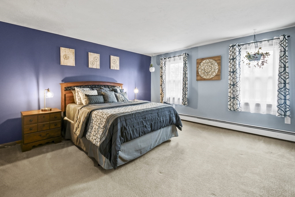10 Lambert Cir