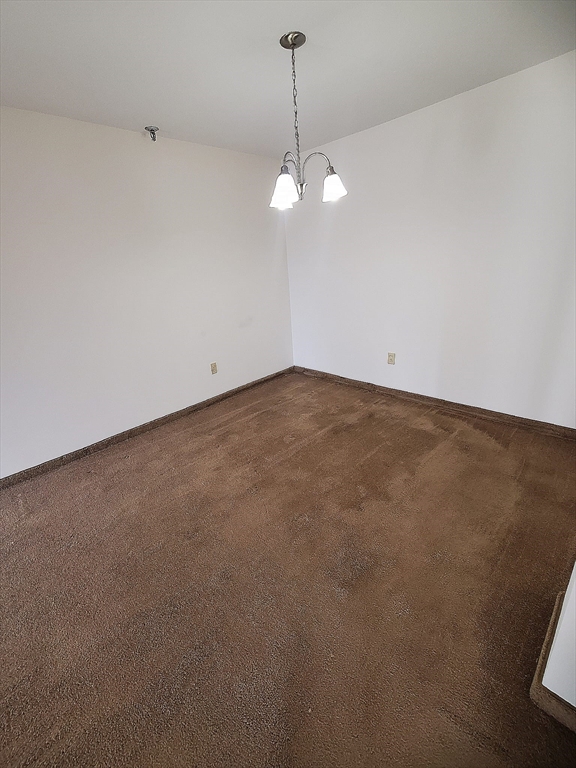 44 Elm St # 404