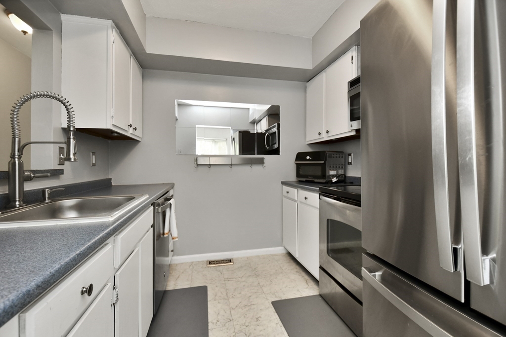 22 Charles Street # 4