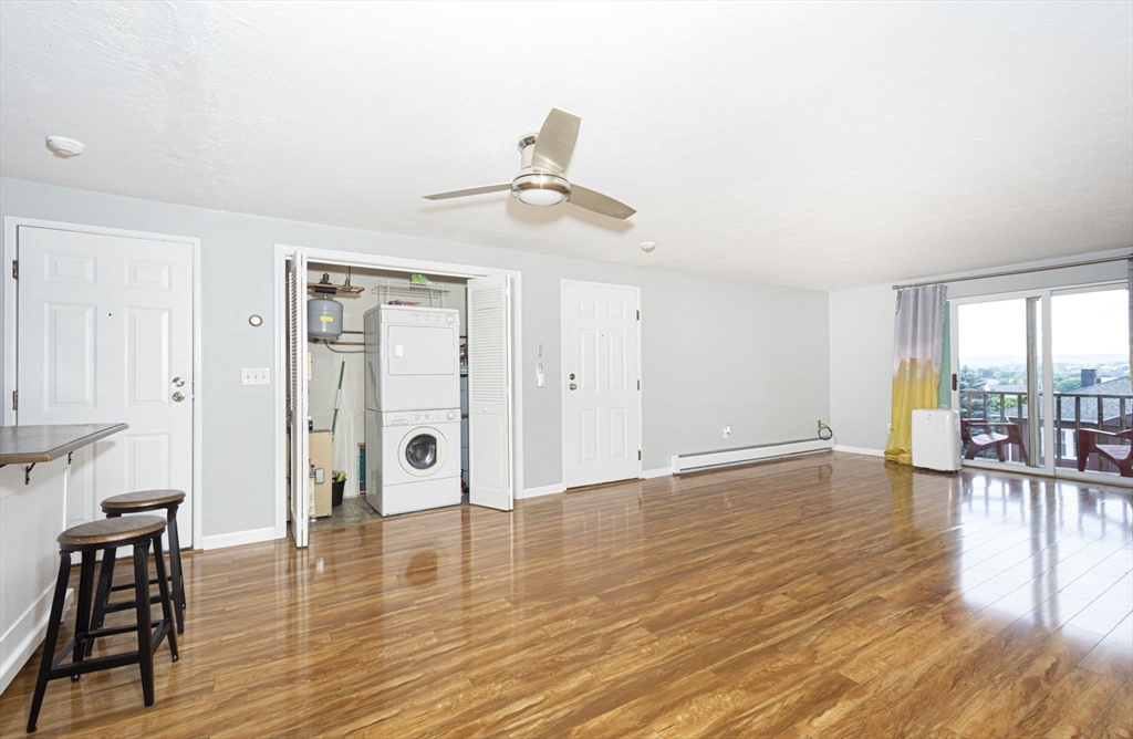 199 Perry Ave # 3