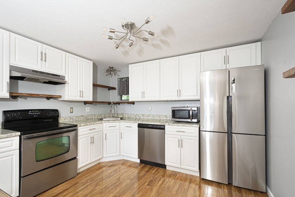 199 Perry Ave # 3