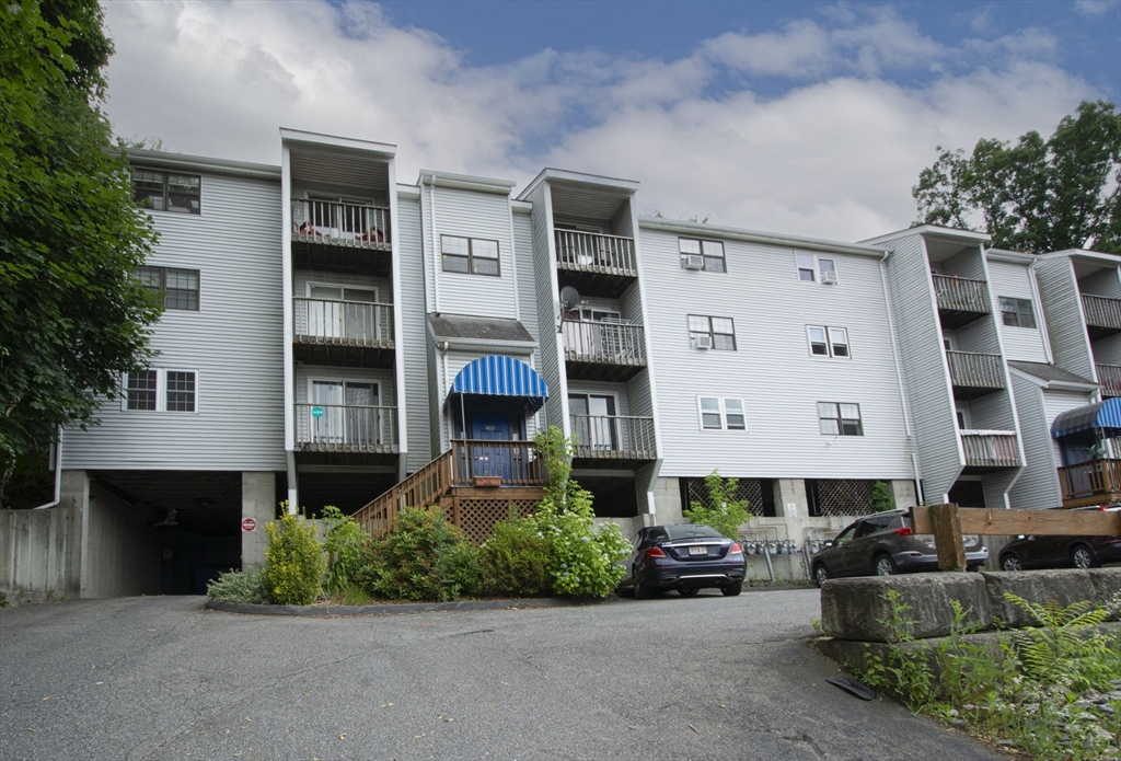 199 Perry Ave # 3