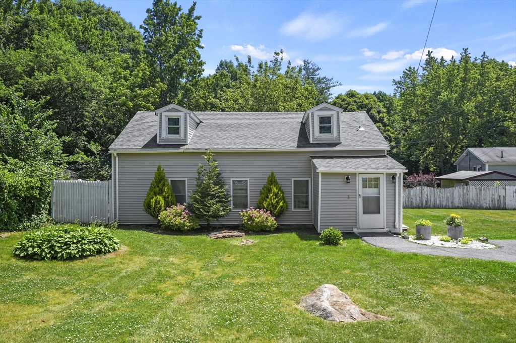 165 Chelsea Street