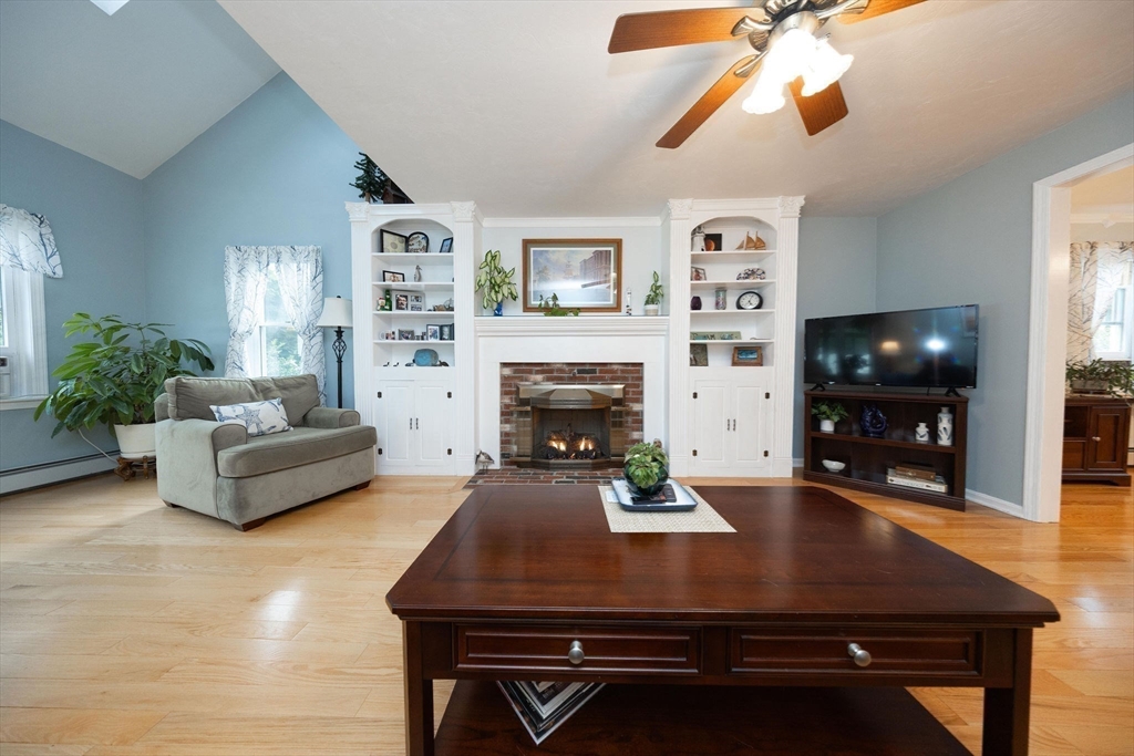 49 Dennis Whitney Rd