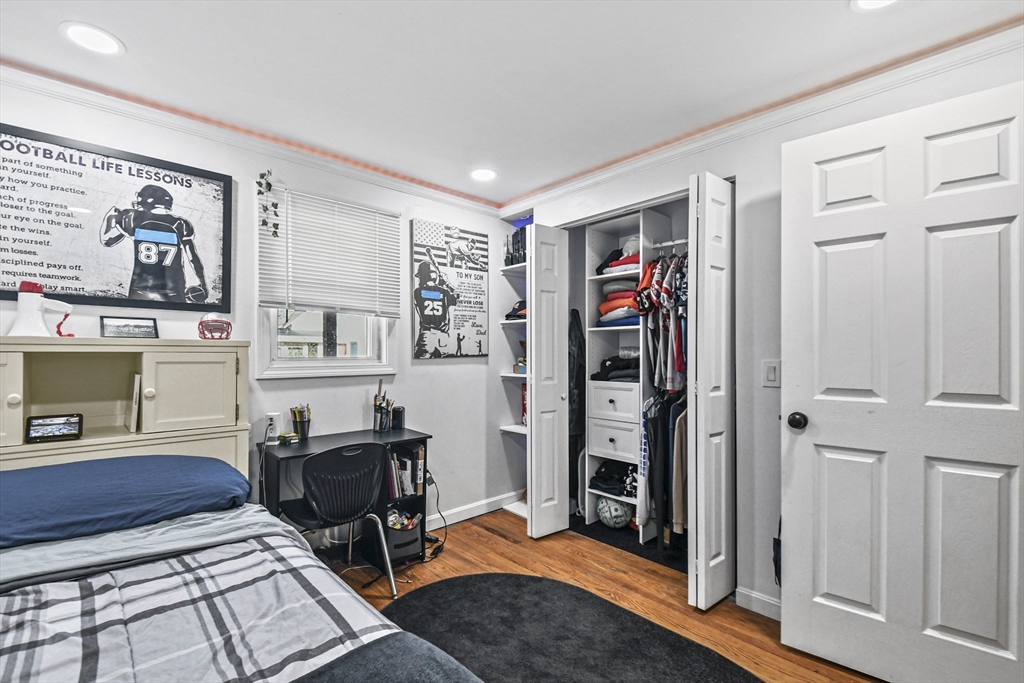 395 Main St # 1