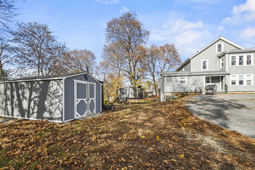 395 Main St # 1