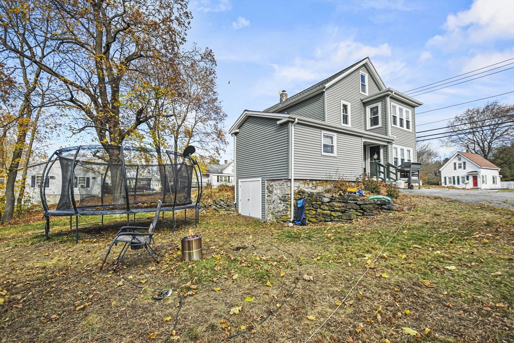 395 Main St # 1